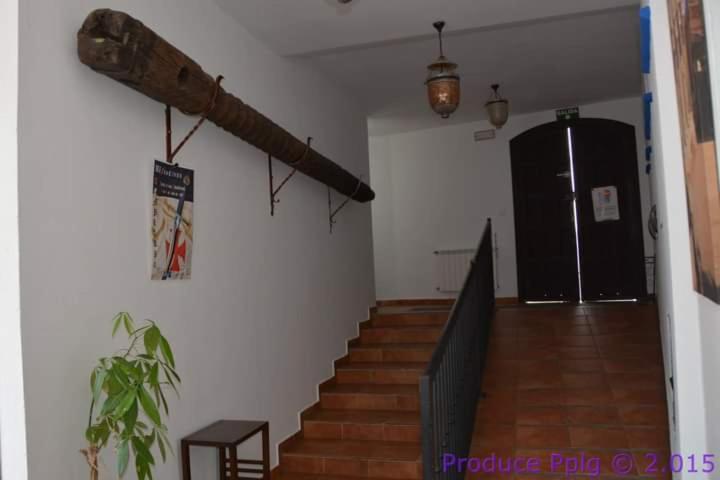 Hotel Rural La Posada De Las Cigueenas Jerez De Los Caballeros Exterior photo