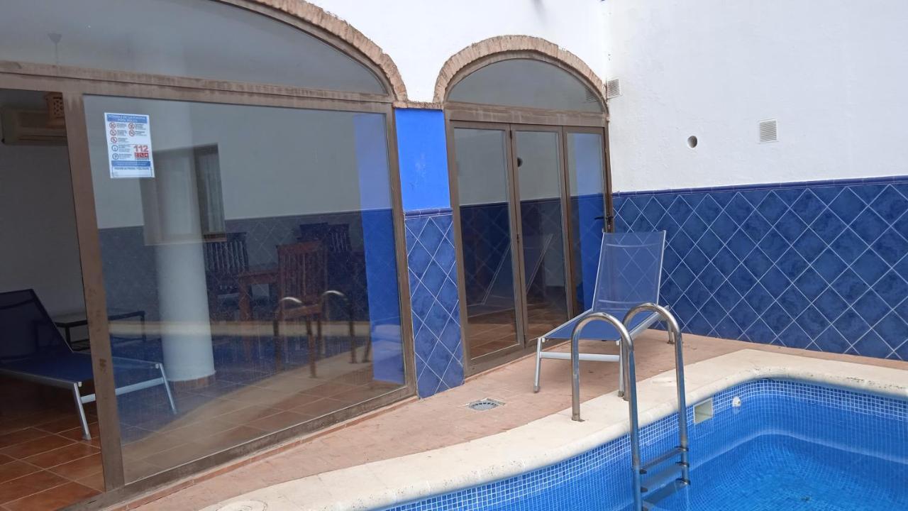 Hotel Rural La Posada De Las Cigueenas Jerez De Los Caballeros Exterior photo